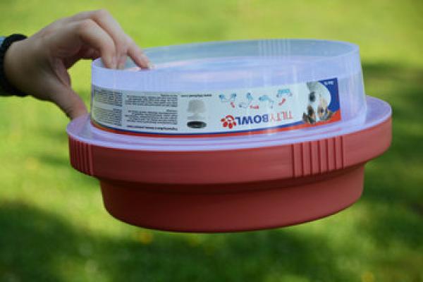 TILTY Bowl - der auslaufsichere Trinknapf für Hunde Gr. XL